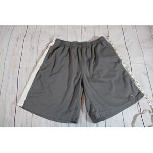 NIKE Men's Large Gray/White Polyester Basketball Shorts W/ Pockets
